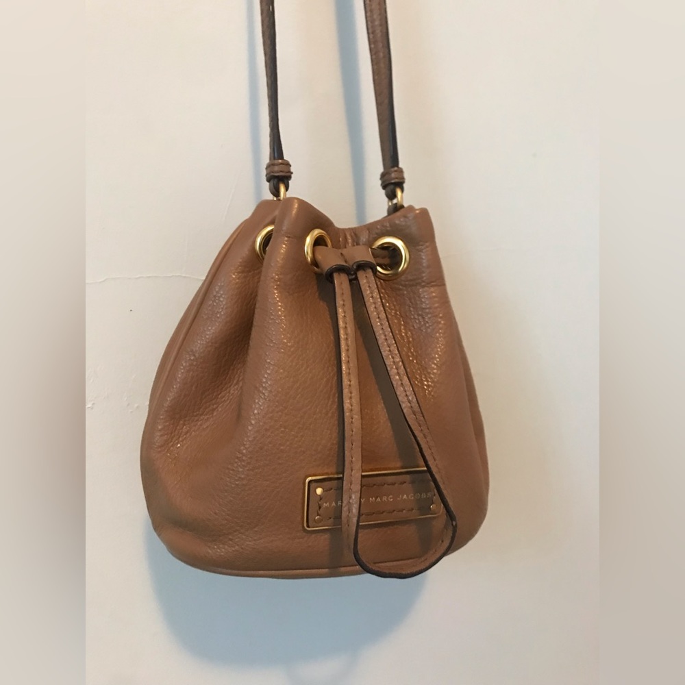 Small Marc Jacobs bucket bag purse